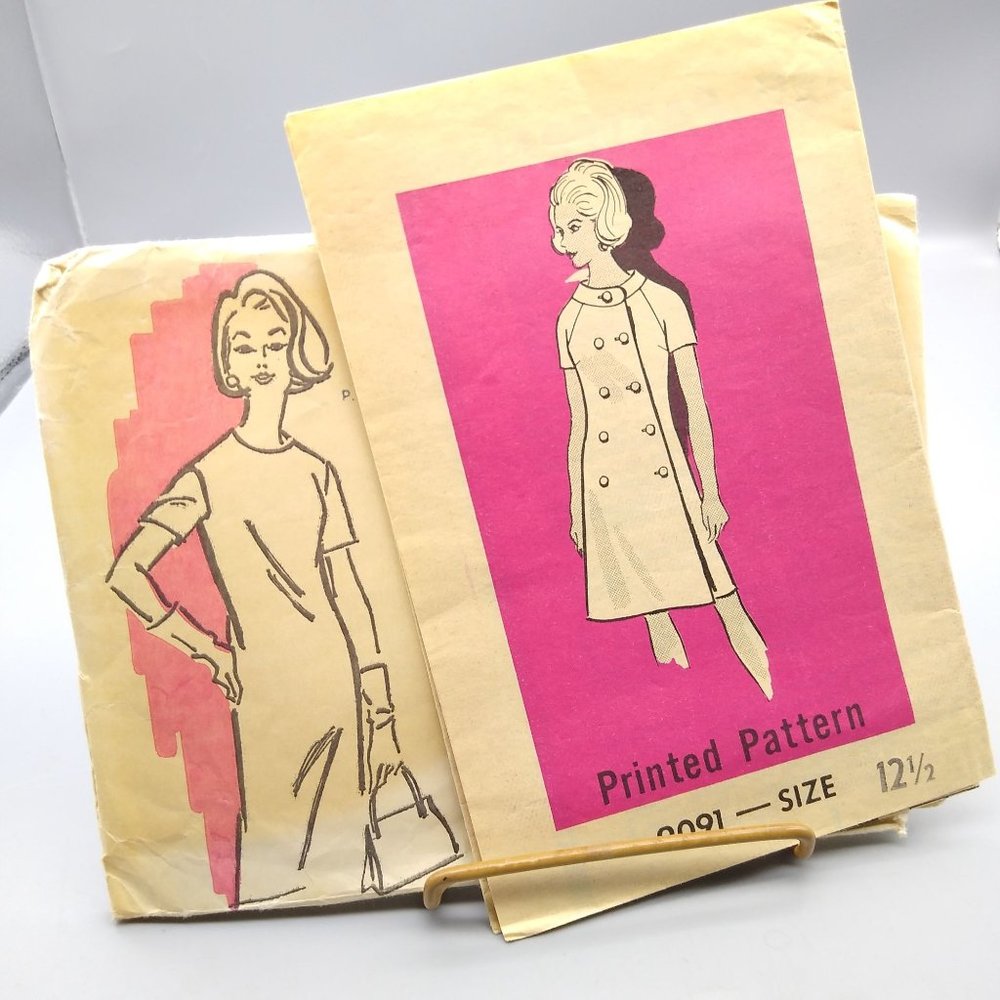 Vintage Sewing PATTERN 9091 Mail Order 1970s Marian Martin Double Breasted Dress
